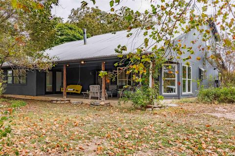 A home in Spicewood