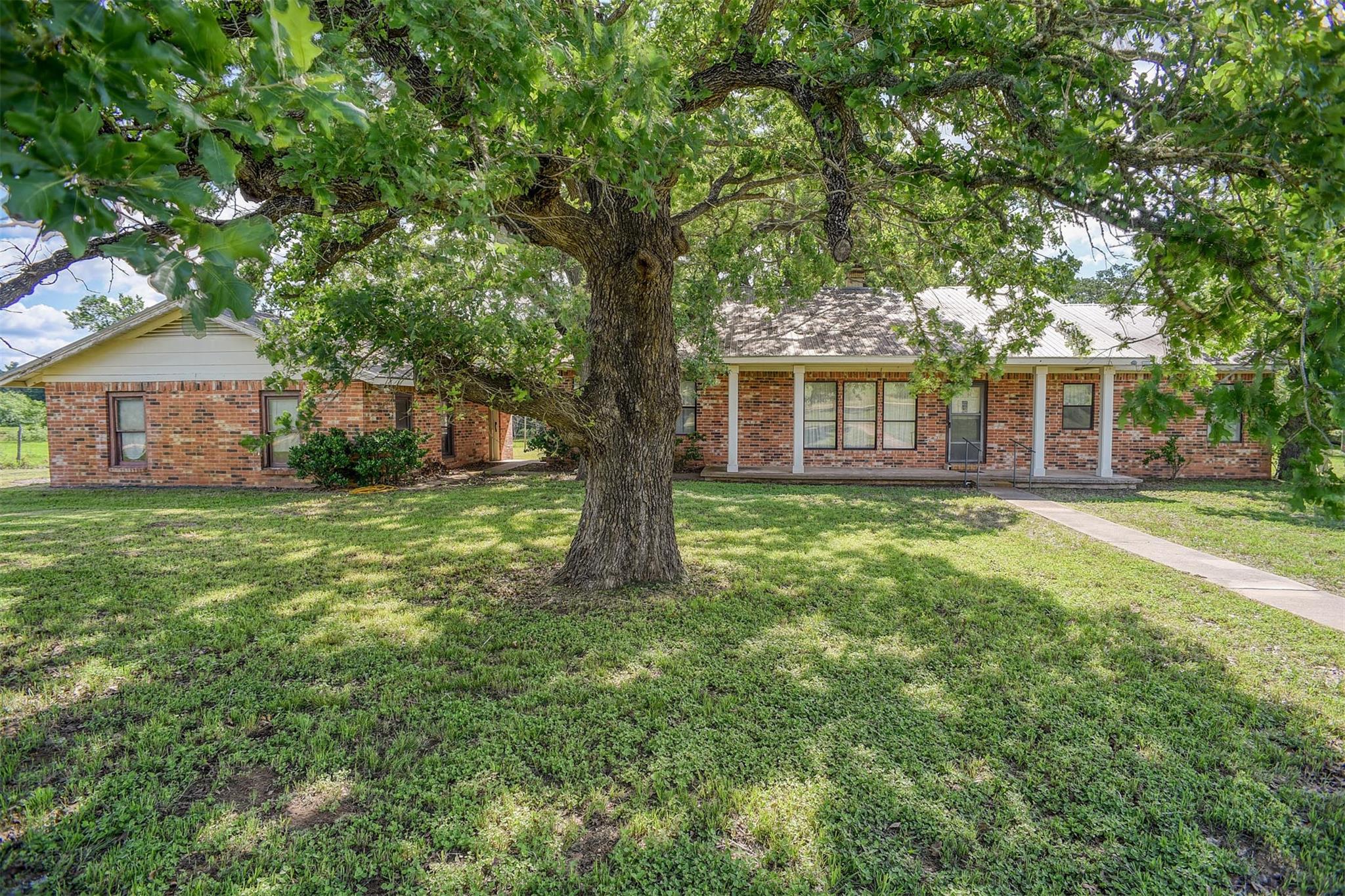 1674 Old McDade RD A
