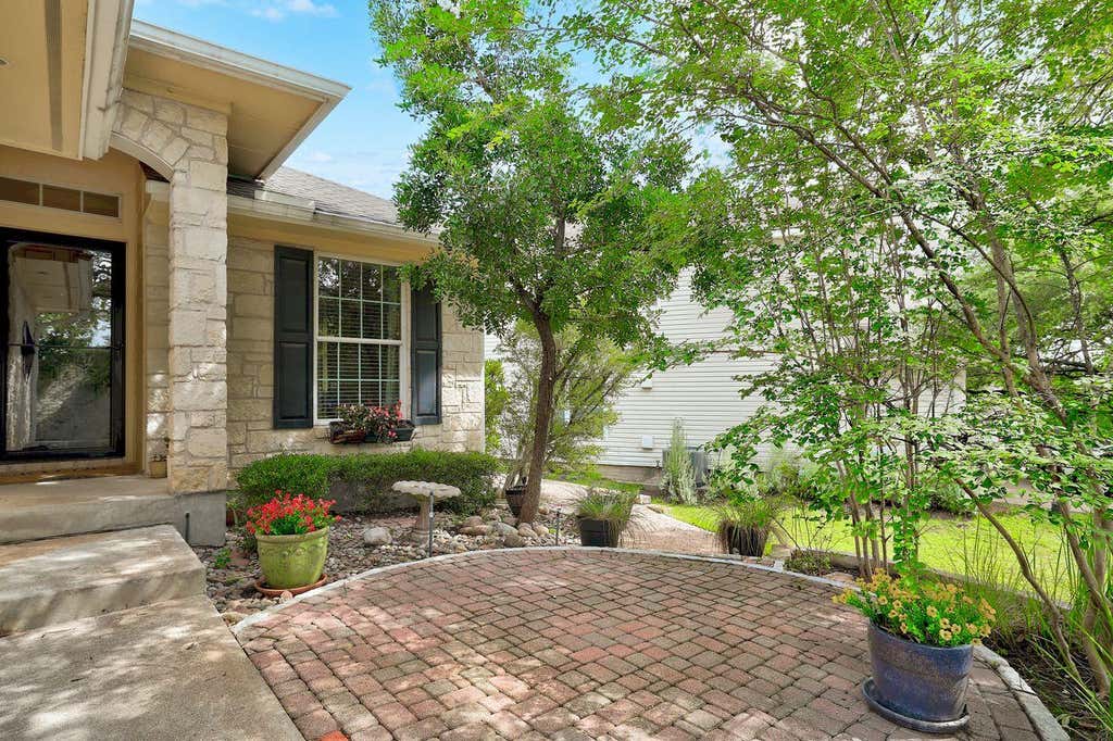 Photo of 1710 Gaylord DR, Austin, TX 78728 (MLS # 3932720)