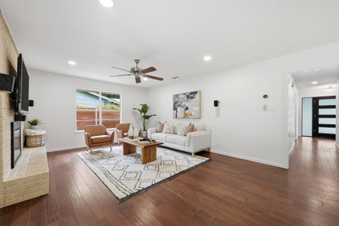 Tiny photo for 8503 Daleview DR, Austin, TX 78757 (MLS # 2496026)