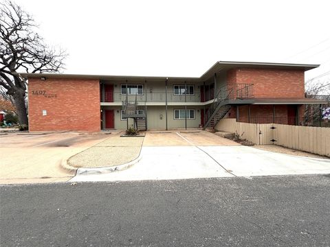 1407 West 39th 1/2 ST 202 Austin TX 78756