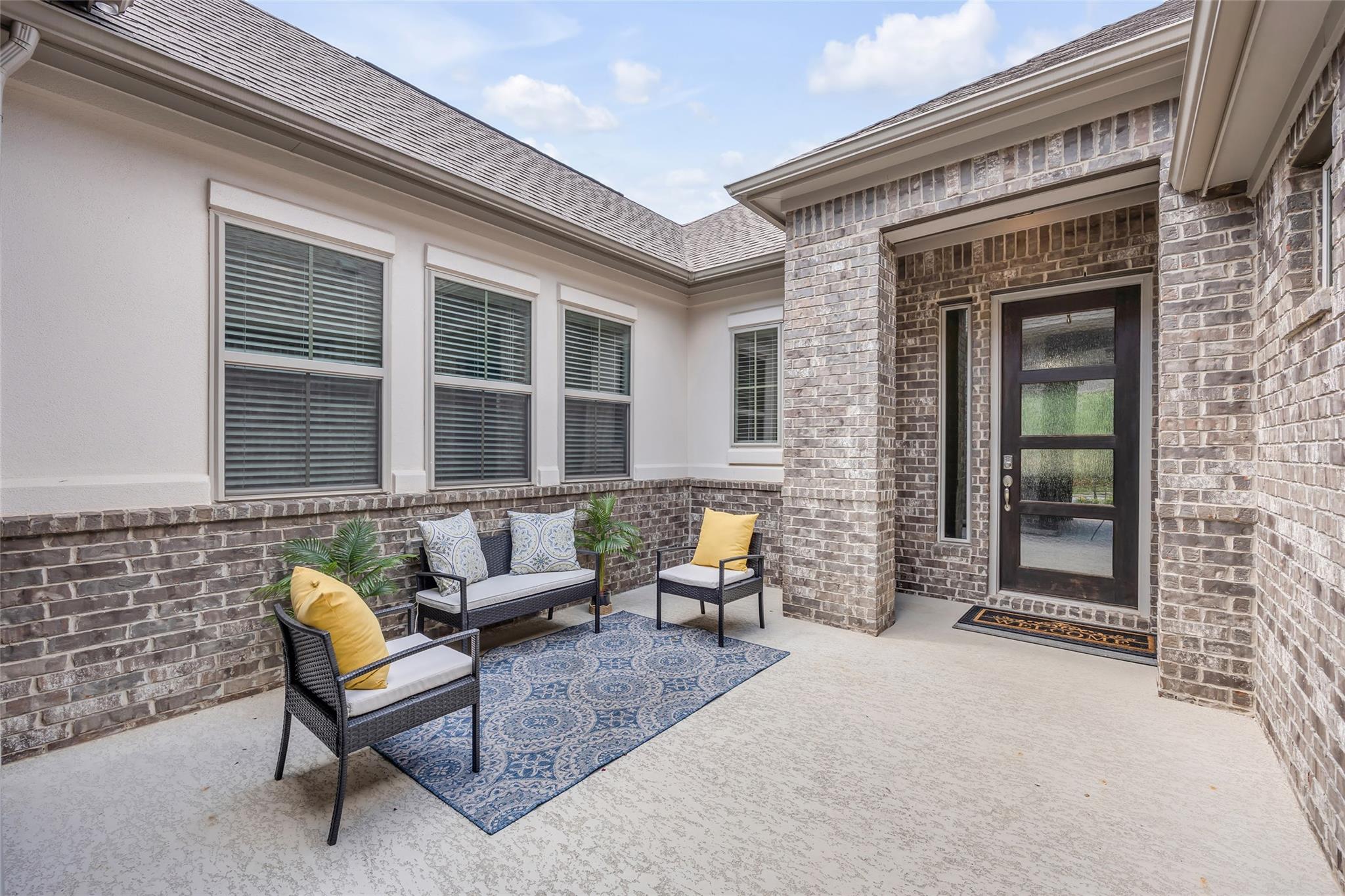1136 Azul Lagoon DR
