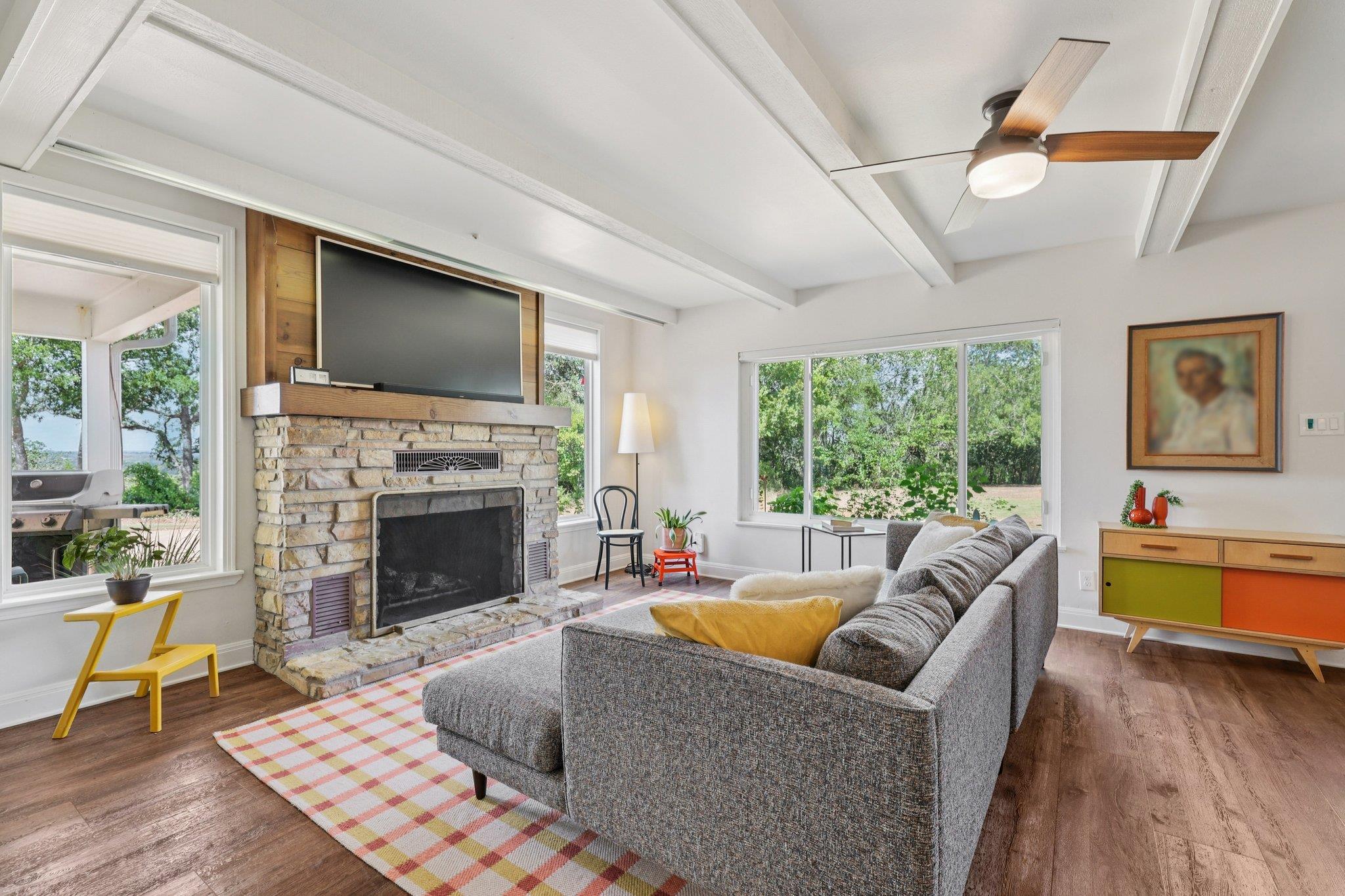 128 Copeland Hill RD