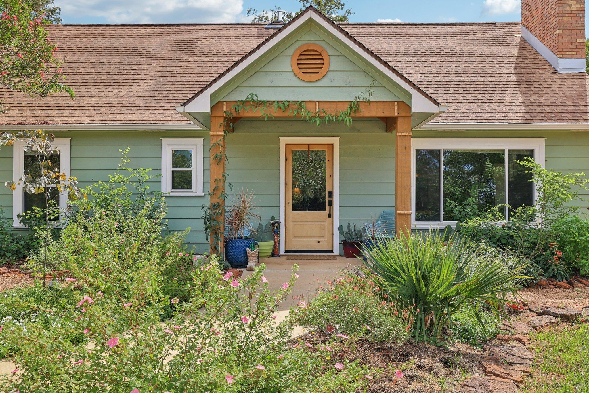 128 Copeland Hill RD