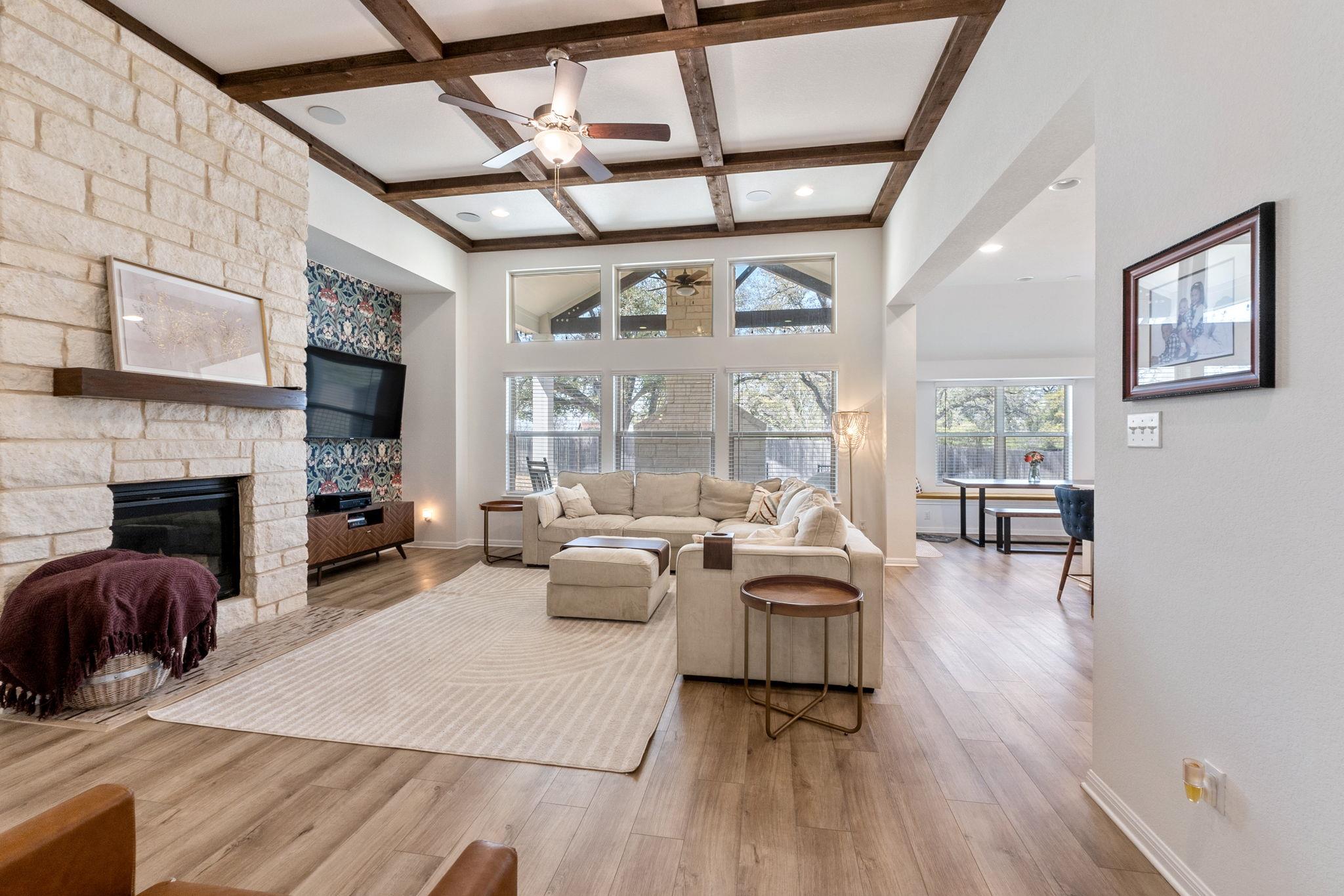 100 Castlefields ST