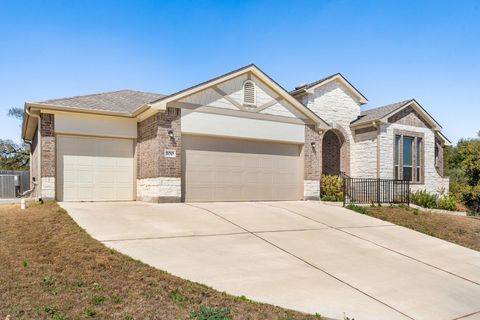100 Castlefields ST Hutto TX 78634