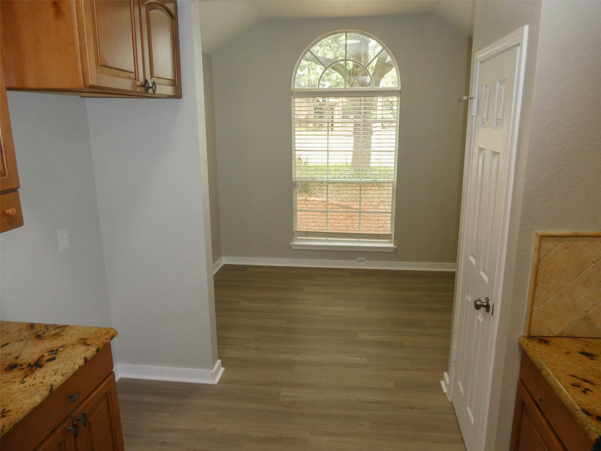 2310 MACAW DR