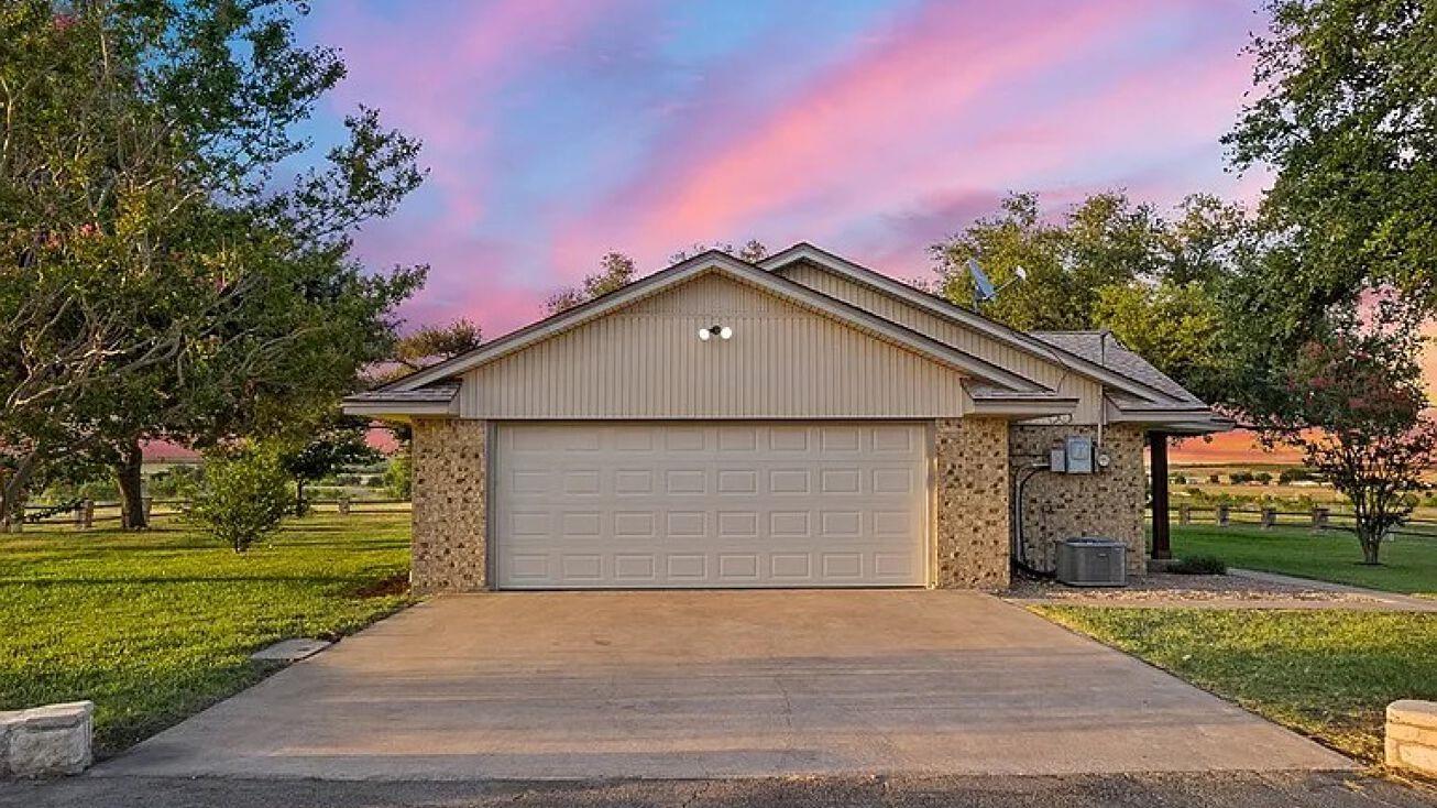 3739 S Fm 2184