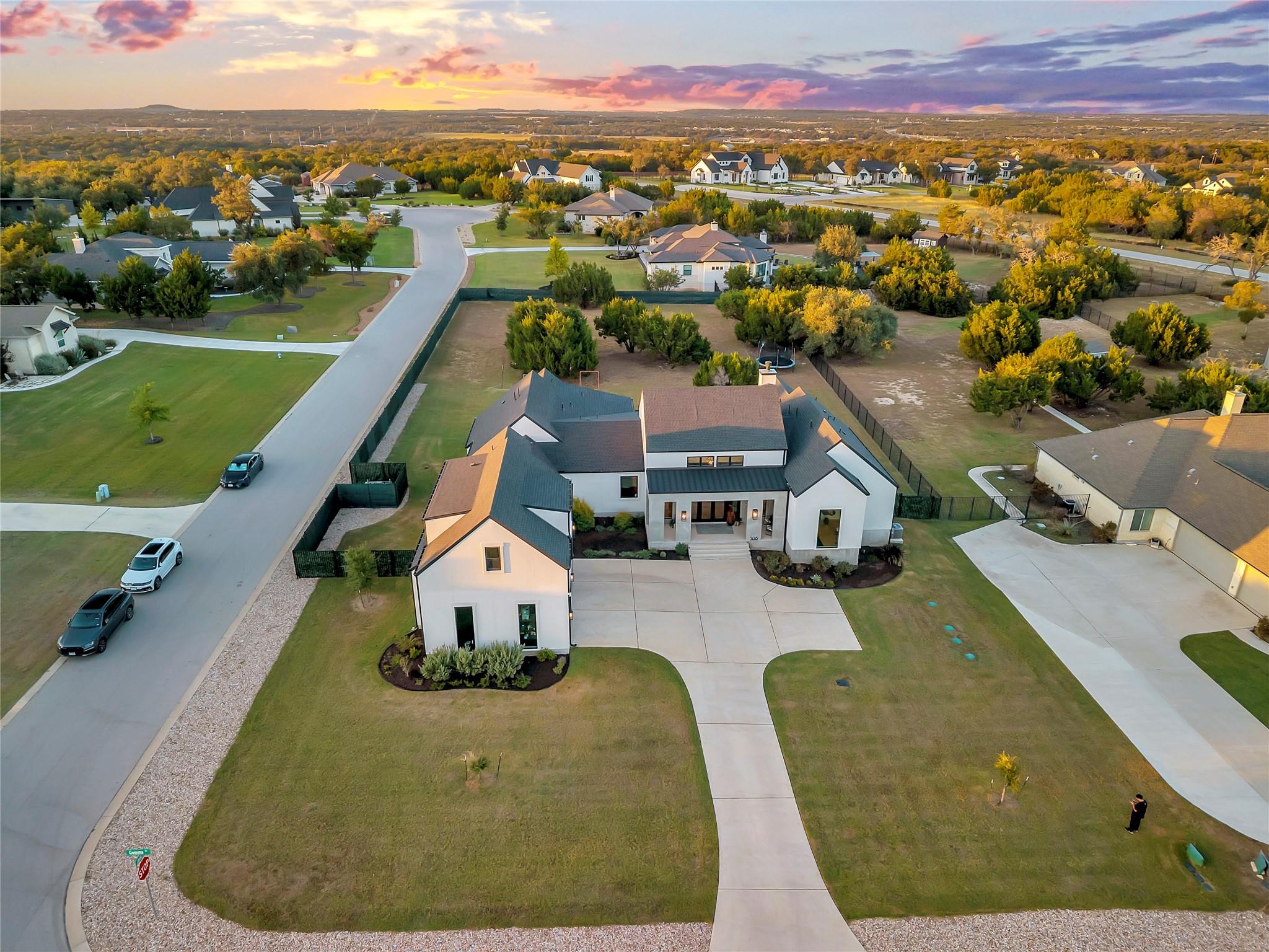 508 Gemma DR