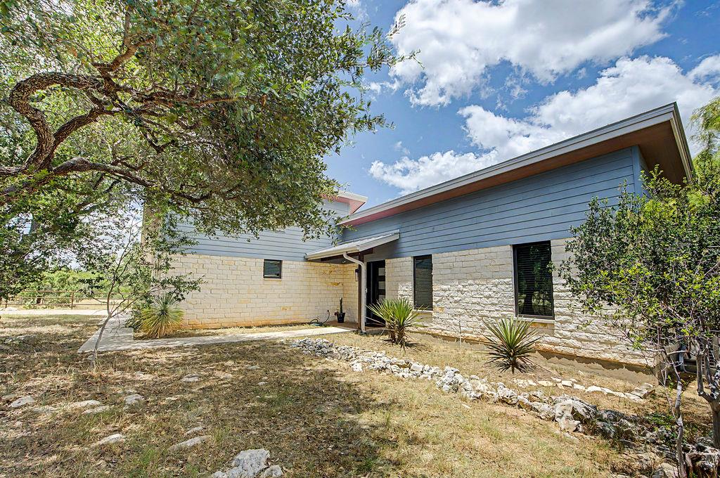 172 Bluff TRL