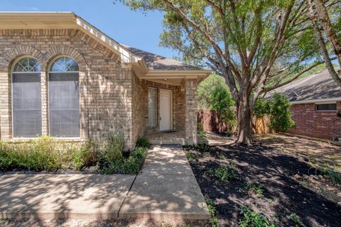 Tiny photo for 5730 Taylorcrest DR, Austin, TX 78749 (MLS # 1292329)