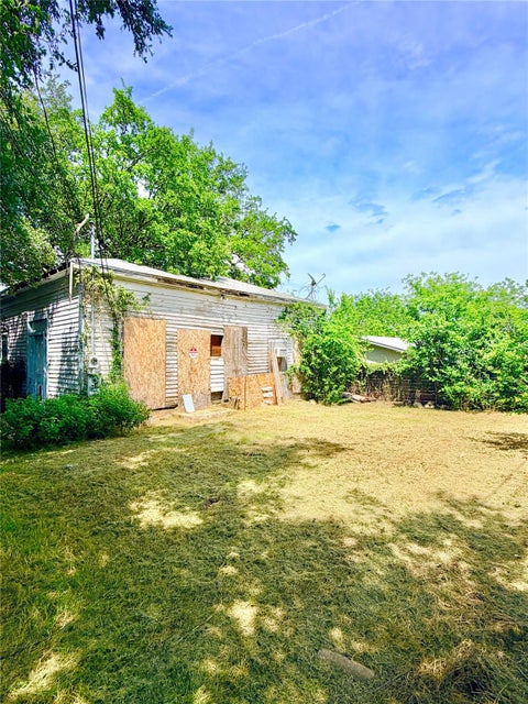 Tiny photo for 1181 Oakgrove Ave, Austin, TX 78702 (MLS # 8549925)