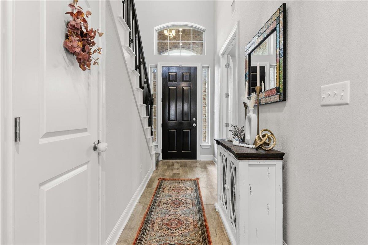 2852 Coral Valley DR