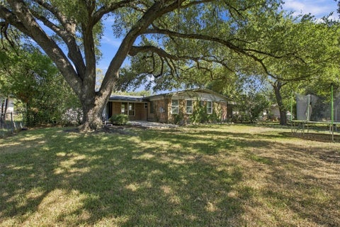 Tiny photo for 1419 Cloverleaf DR, Austin, TX 78723 (MLS # 1239105)