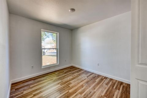 Tiny photo for 4905 Nesting WAY, Austin, TX 78744 (MLS # 1944772)