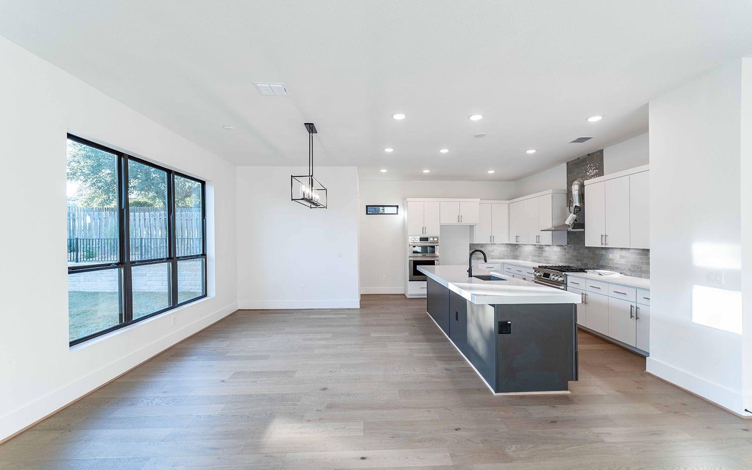 15087 Dorothy DR