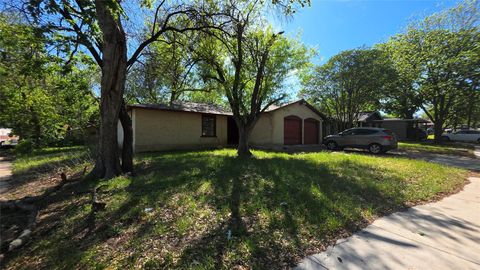Photo of 101 Starbright DR, Austin, TX 78745 (MLS # 3840248)