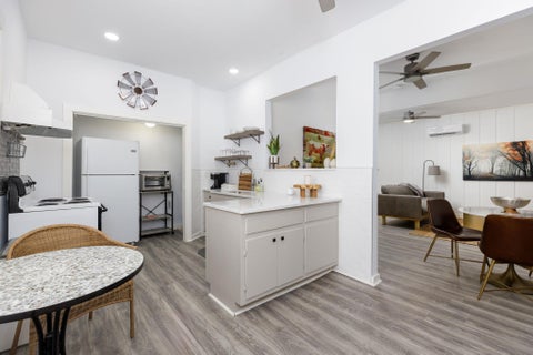 Photo of 110 E Craig PL #C, San Antonio, TX 78212 (MLS # 9866798)
