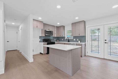 Tiny photo for 8706 Brookfield DR, Austin, TX 78758 (MLS # 2795068)