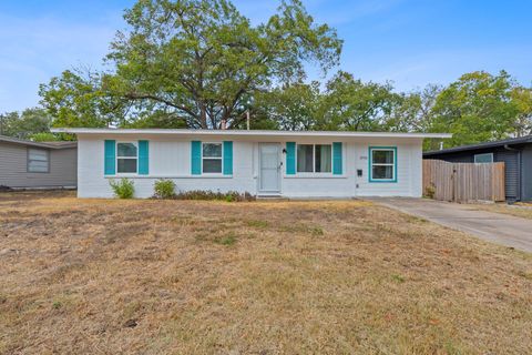 Photo of 8706 Brookfield DR, Austin, TX 78758 (MLS # 2795068)