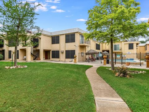 A home in Lago Vista