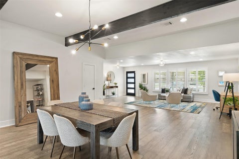 Tiny photo for 5721 Louise LN, Austin, TX 78757 (MLS # 2404451)