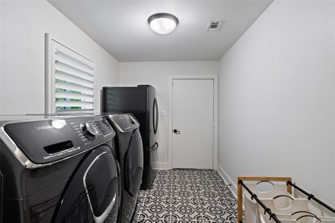 Tiny photo for 5721 Louise LN, Austin, TX 78757 (MLS # 2404451)