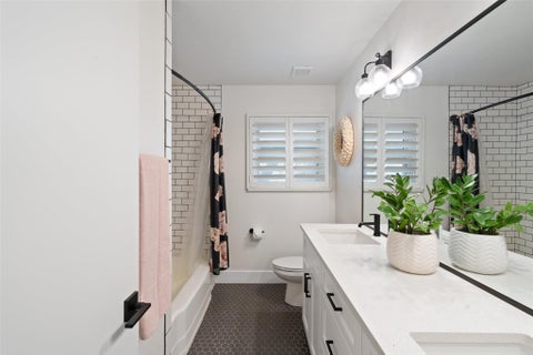 Tiny photo for 5721 Louise LN, Austin, TX 78757 (MLS # 2404451)