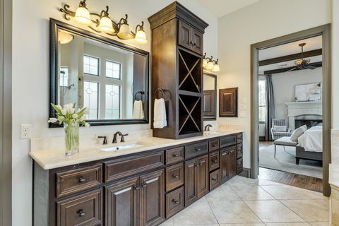 Tiny photo for 2104 University Club DR, Austin, TX 78732 (MLS # 2576333)