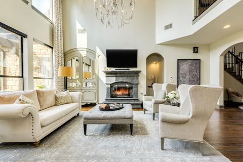Tiny photo for 2104 University Club DR, Austin, TX 78732 (MLS # 2576333)