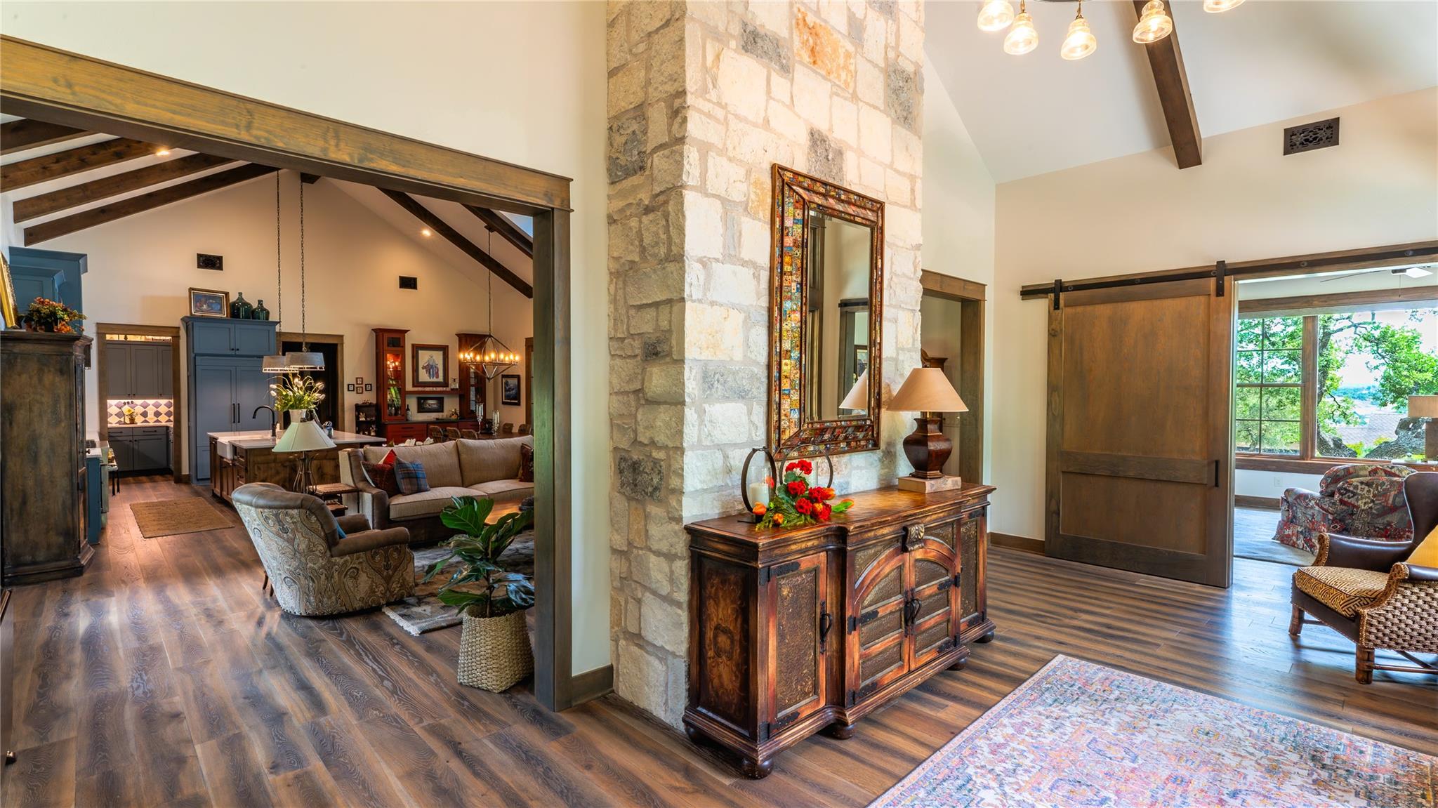 114 Turning Stone CIR