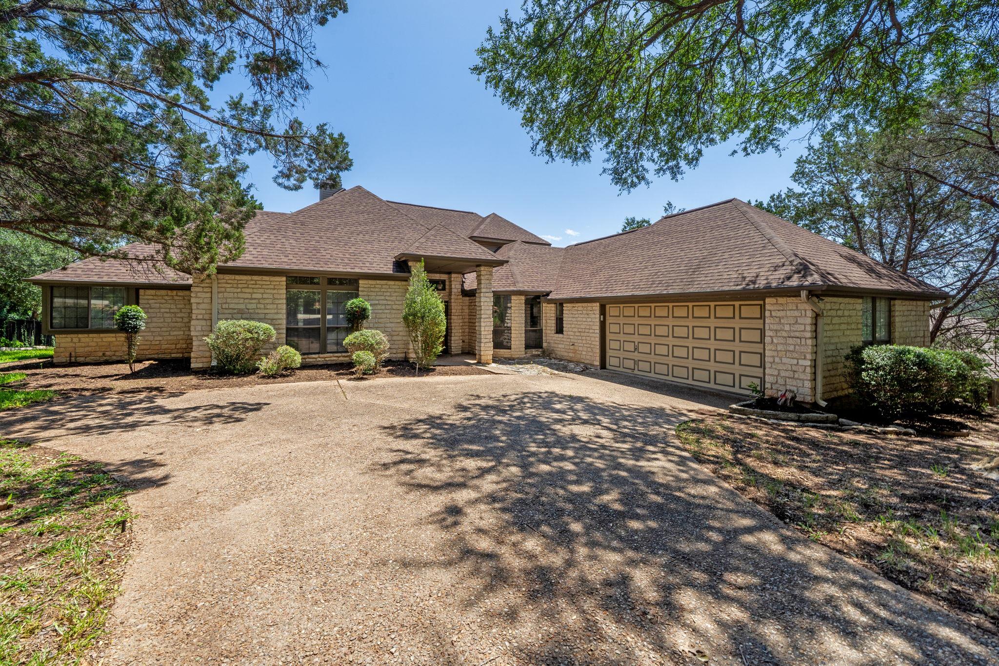 105 Rupen DR