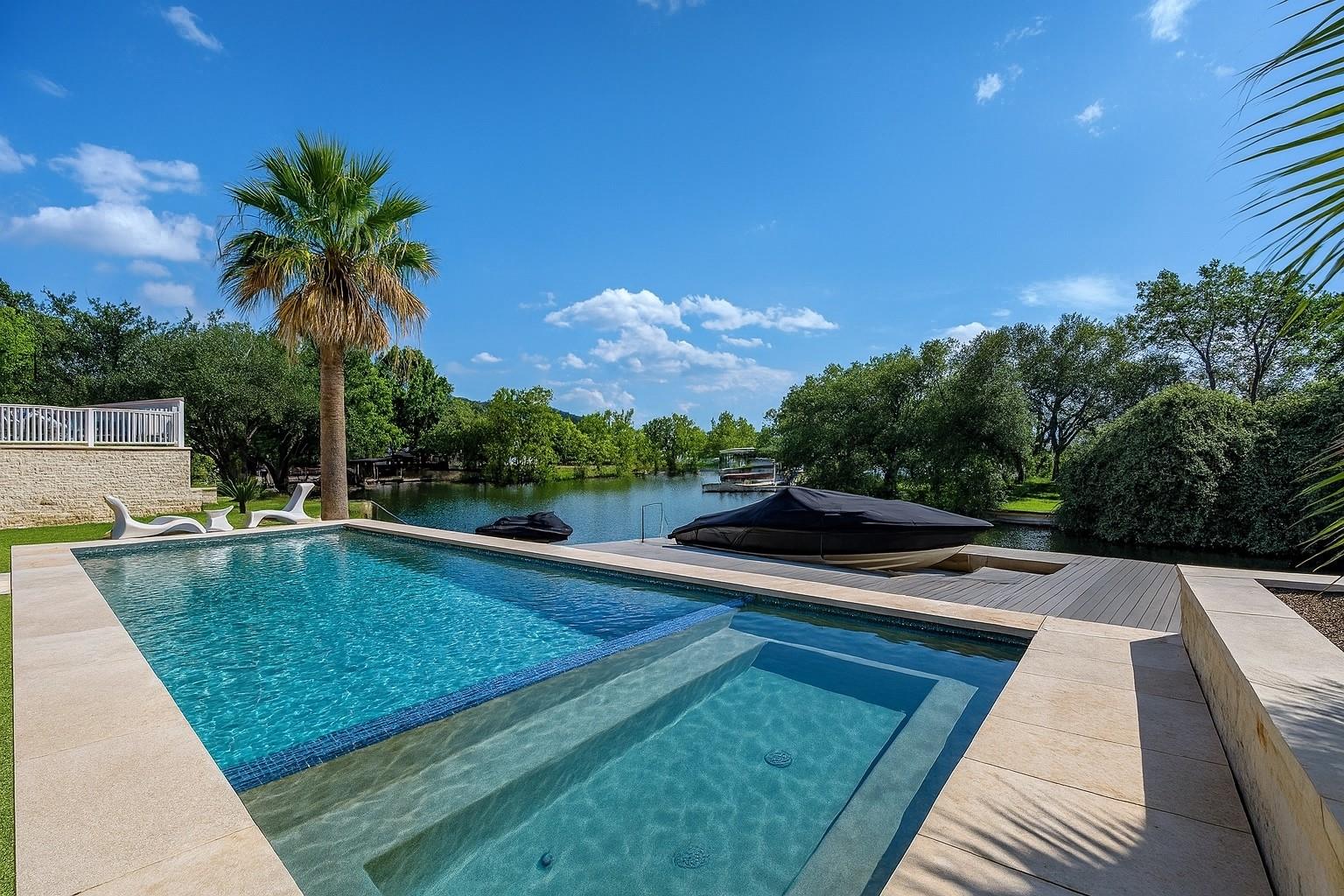 1110 County Road 132a