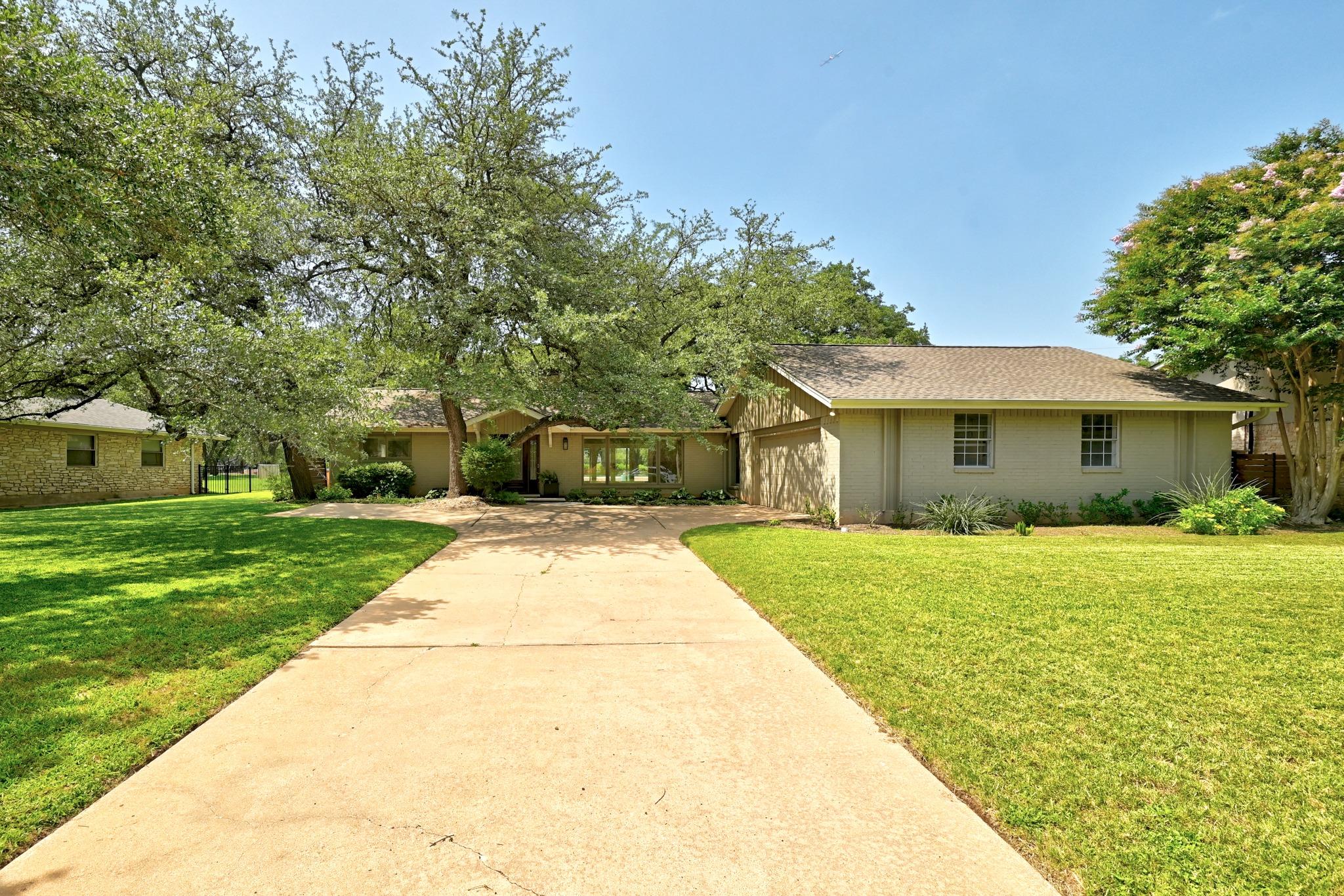 8608 Crest Ridge CIR