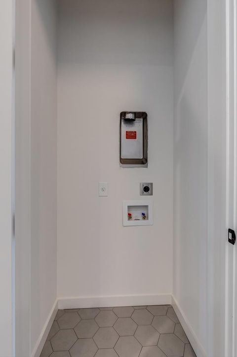 Tiny photo for 800 Embassy DR #233, Austin, TX 78702 (MLS # 7243790)