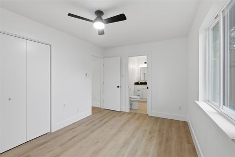Tiny photo for 4704 Oak Cliff DR, Austin, TX 78721 (MLS # 4027849)
