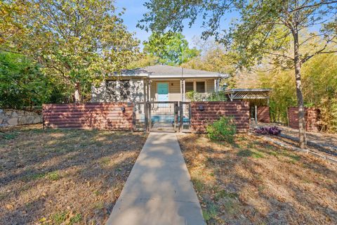 Photo of 3312 Lafayette Ave, Austin, TX 78722 (MLS # 3502588)