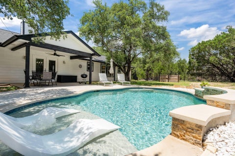 Photo of 21413 Patton Ave, Lago Vista, TX 78645 (MLS # 2271495)