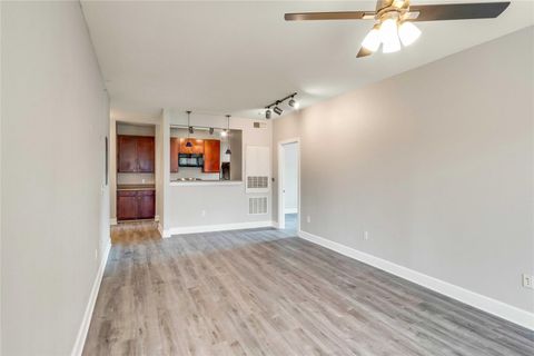 Tiny photo for 1901 Crossing PL #2302, Austin, TX 78741 (MLS # 4635812)
