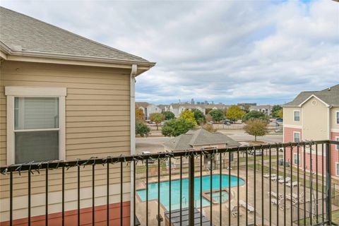 Photo of 1901 Crossing PL #2302, Austin, TX 78741 (MLS # 4635812)