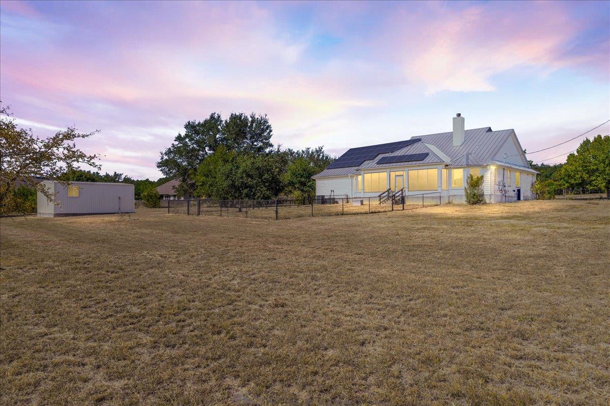 280 QUARTERHORSE DR