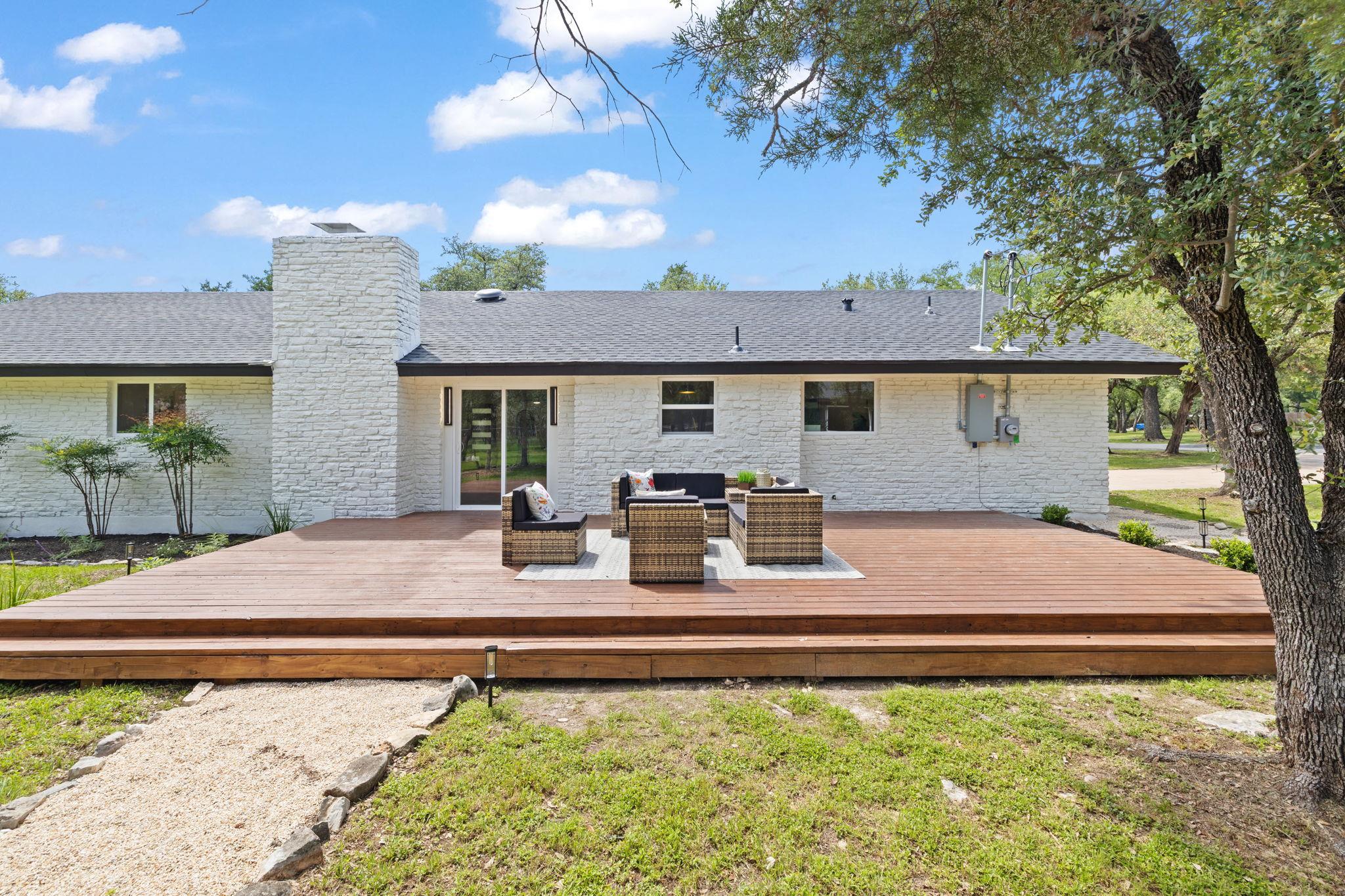 216 Sinuso DR