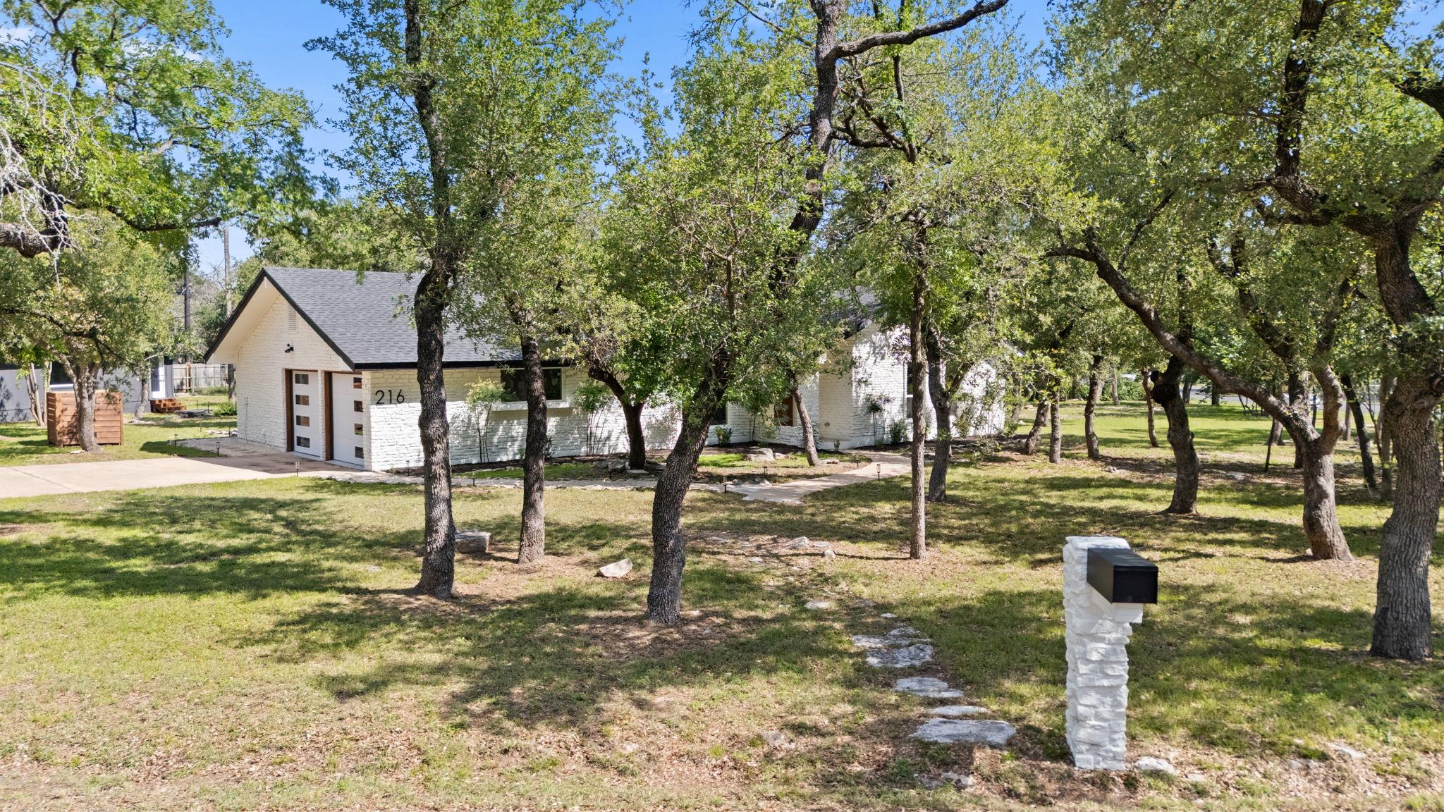 216 Sinuso DR