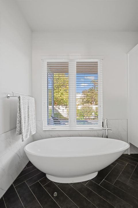 Tiny photo for 2105 Enfield RD #A, Austin, TX 78703 (MLS # 1807086)