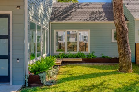 Tiny photo for 2105 Enfield RD #A, Austin, TX 78703 (MLS # 1807086)
