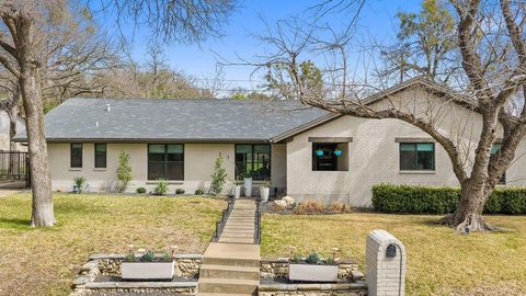 9421 Spring Hollow DR Austin TX 78750