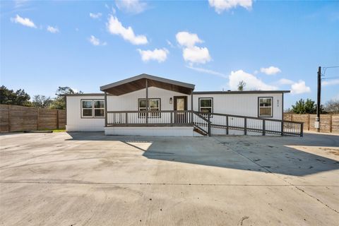 Photo of 624 S Old Stagecoach RD, Kyle, TX 78640 (MLS # 7353503)