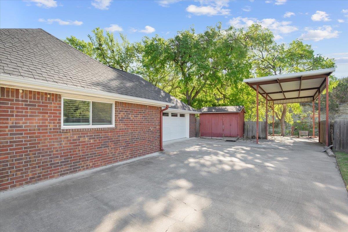 2422 Smith Bluff RD