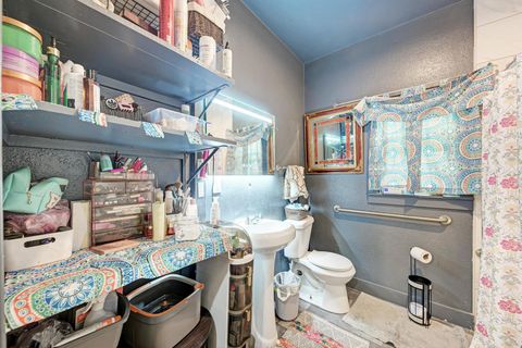 Tiny photo for 1602 Canterbury ST, Austin, TX 78702 (MLS # 9494352)
