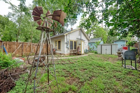 Tiny photo for 1602 Canterbury ST, Austin, TX 78702 (MLS # 9494352)